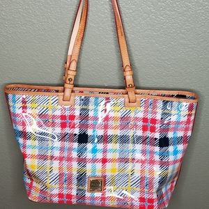 Dooney & Bourke